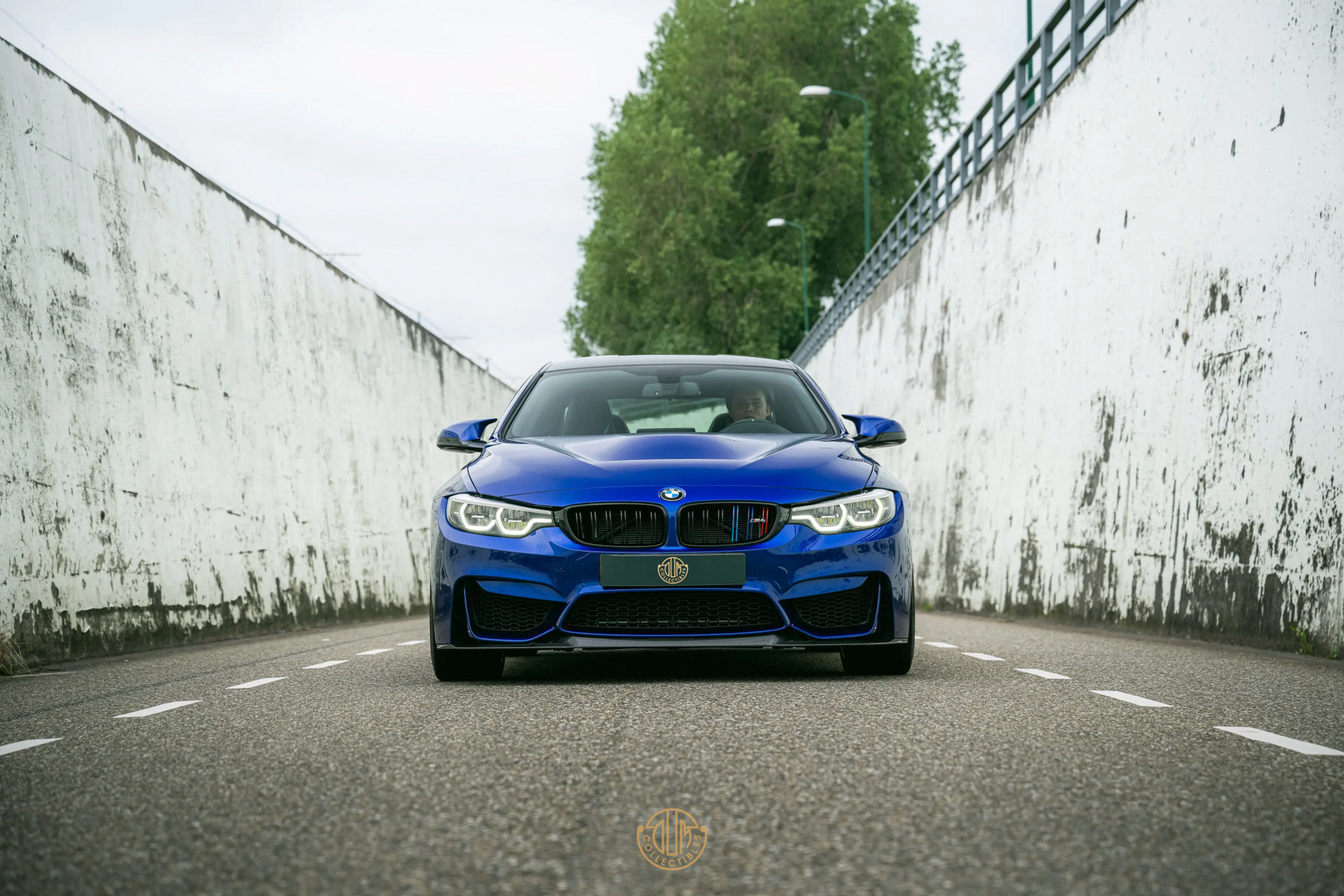 BMW 4 Serie Coupé M4 CS 2017 San marino blau metallic 2