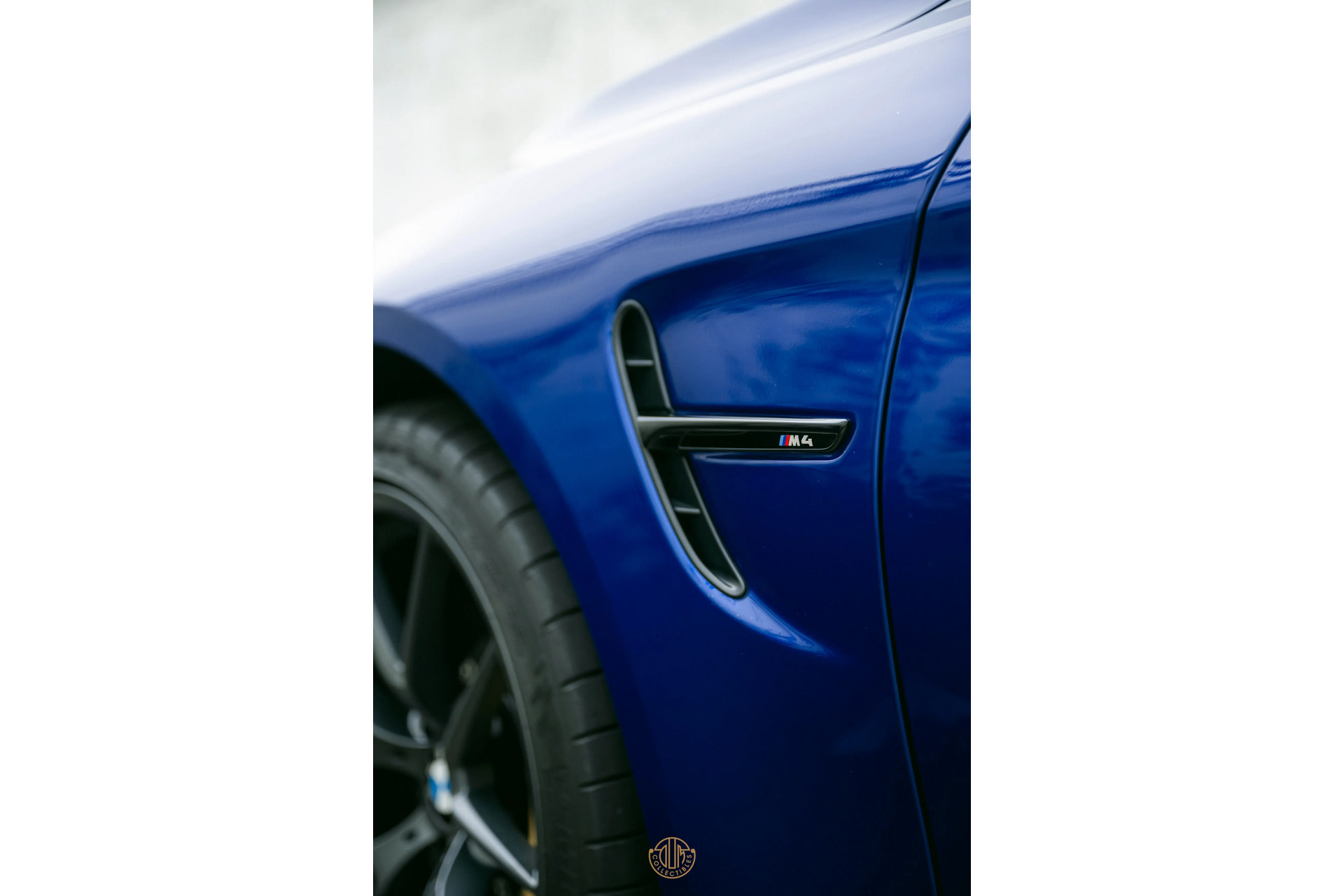 BMW 4 Serie Coupé M4 CS 2017 San marino blau metallic 35