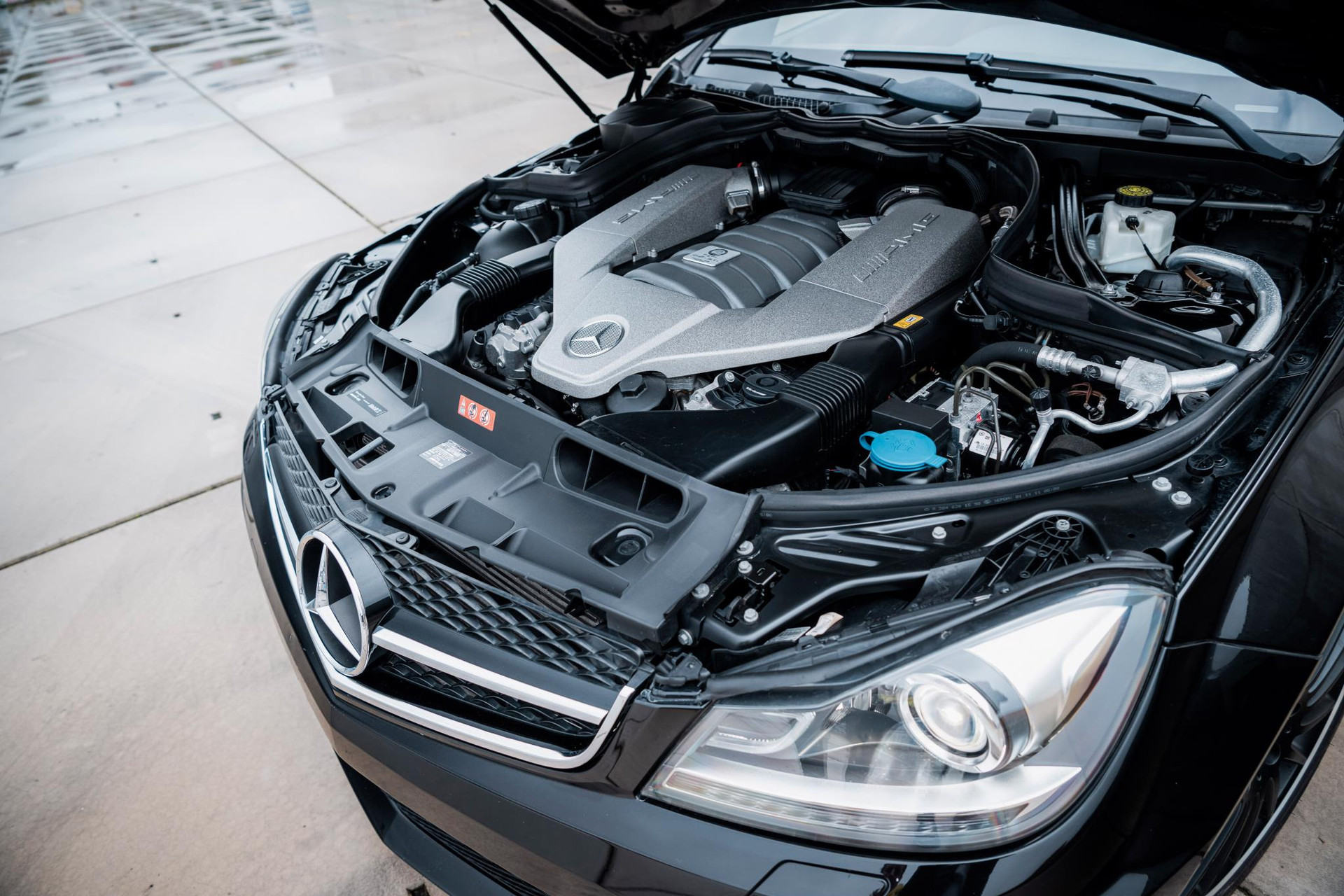 Mercedes-Benz C-Klasse Coupé AMG 63 Performance Package 2012  5