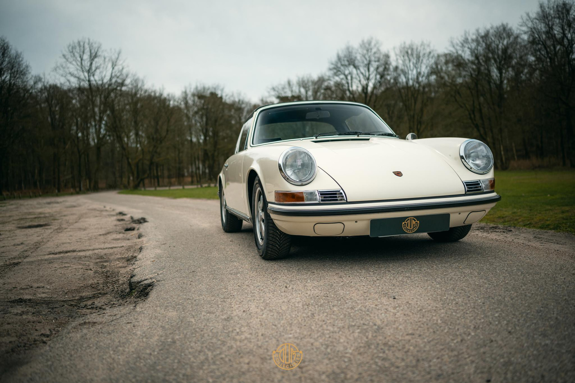 Porsche 911 T Targa Ölklappe Fully Restored 1972 Hellelfenbein Weiß 33