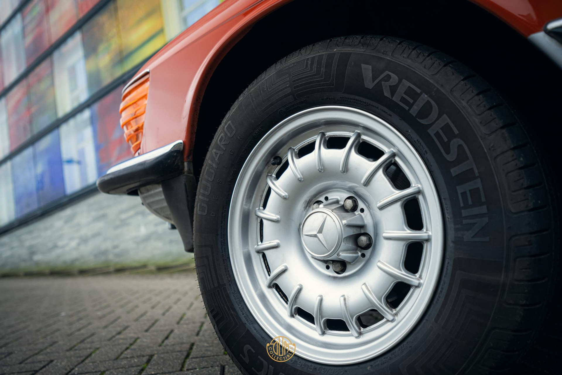 Mercedes-Benz SL-Klasse 280 SLC coupé 1978 Nassau Oranje 21