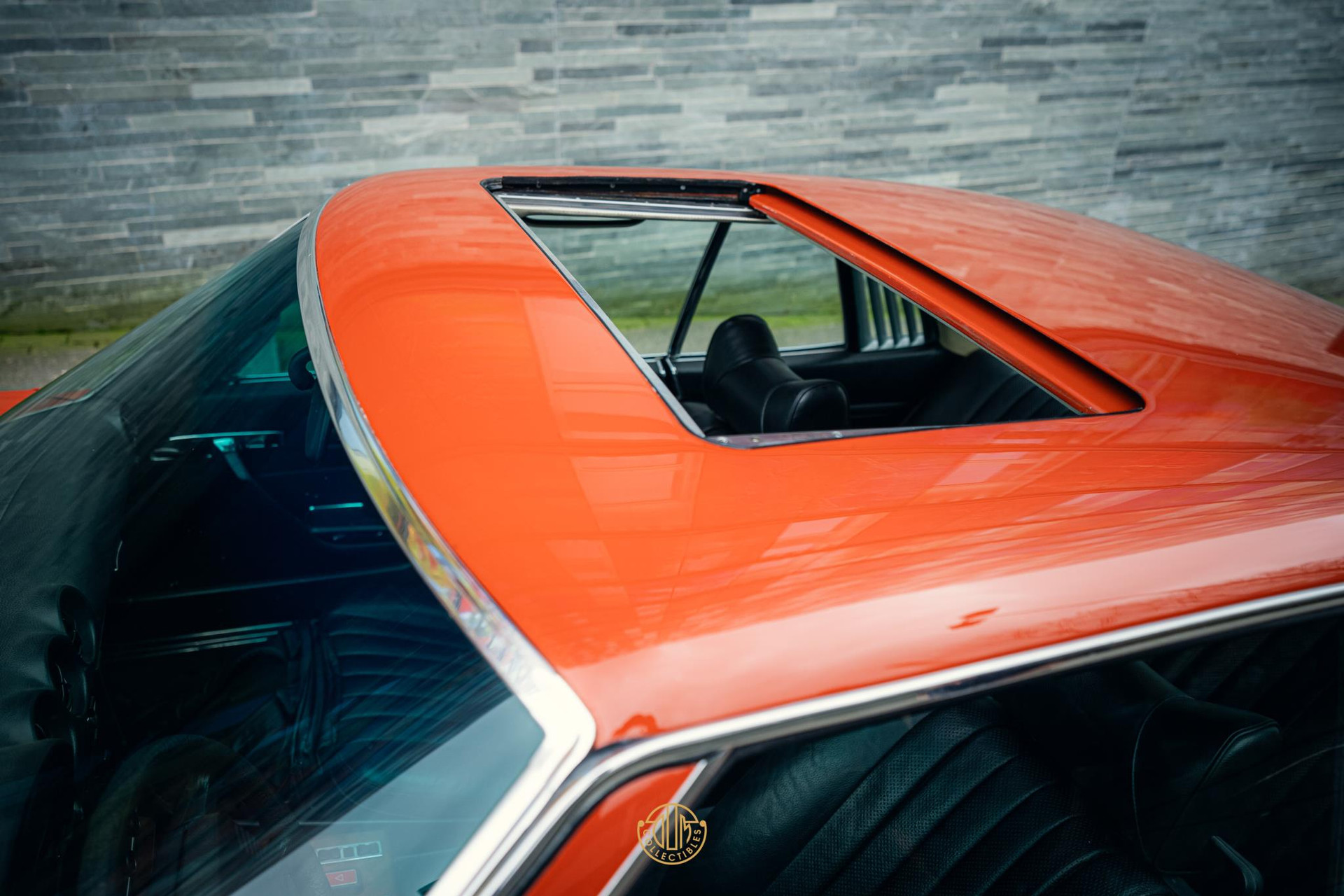 Mercedes-Benz SL-Klasse 280 SLC coupé 1978 Nassau Oranje 22