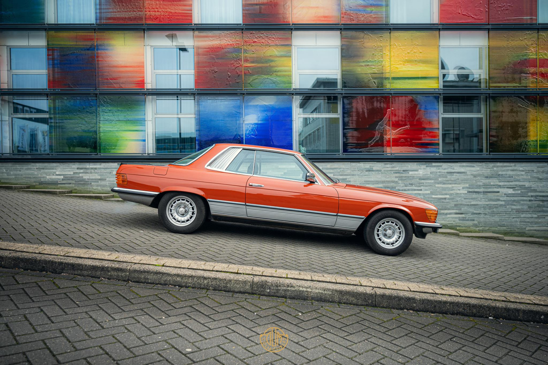 Mercedes-Benz SL-Klasse 280 SLC coupé 1978 Nassau Oranje 6