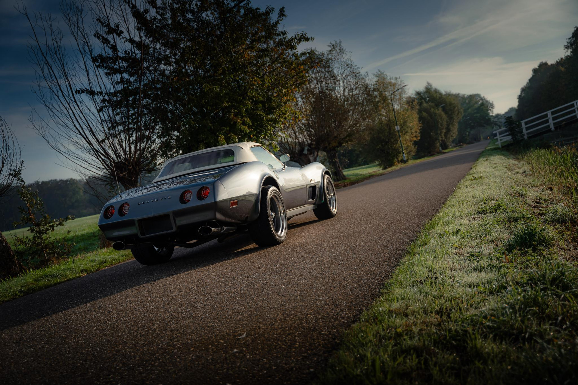 Chevrolet Corvette C3 L82 1974 Gunmetal Grey 12