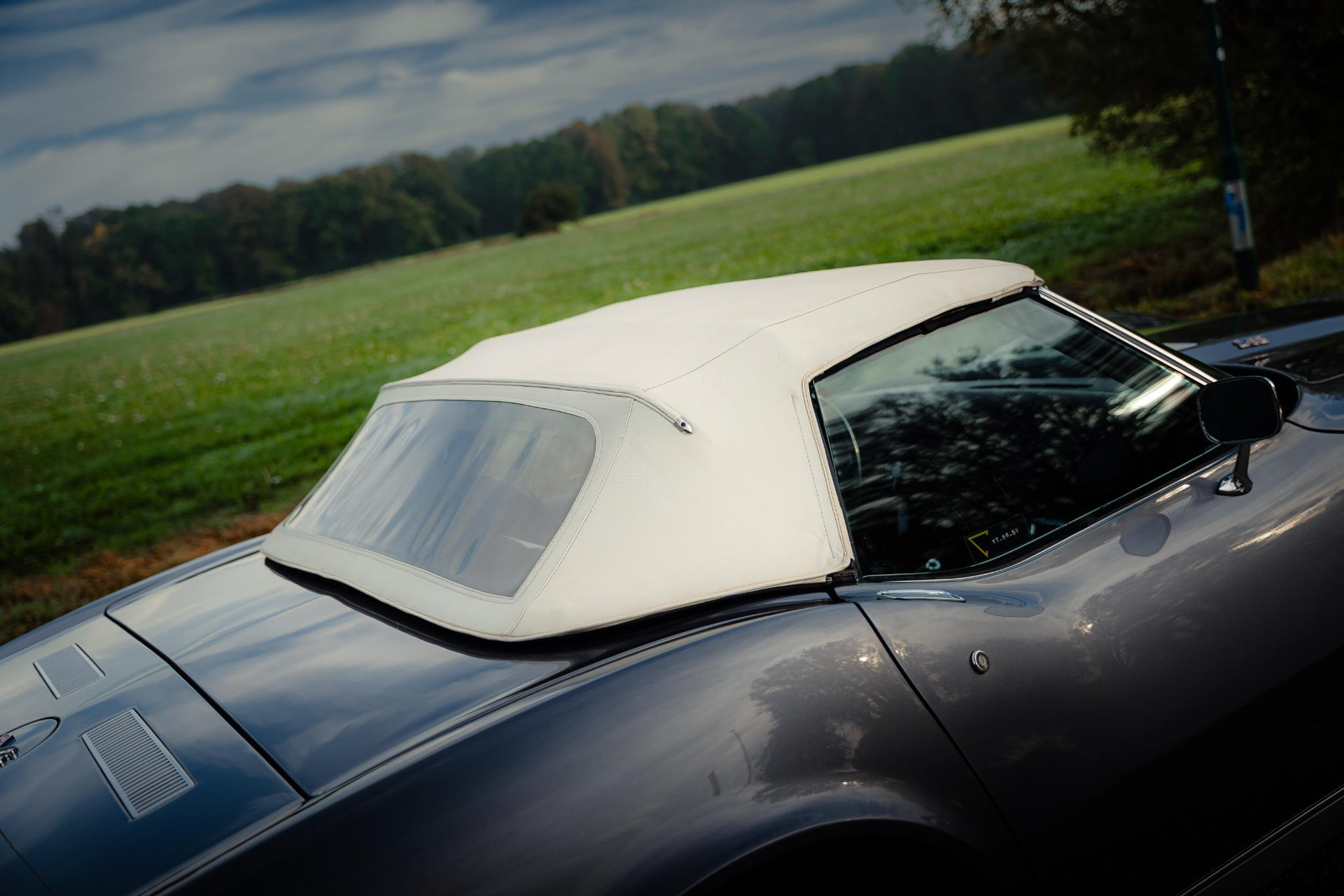 Chevrolet Corvette C3 L82 1974 Gunmetal Grey 14