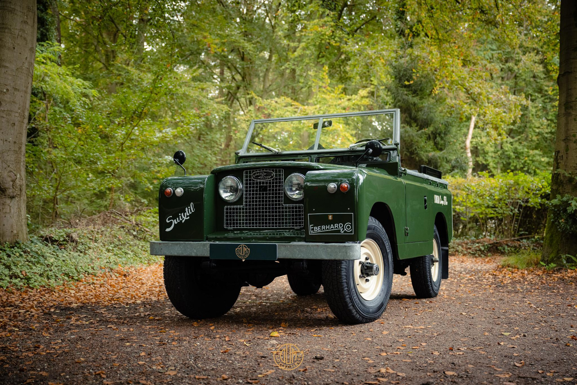Land Rover  Series II 2.25 Petrol Fully Restored 1962 Deep Bronze Green 23