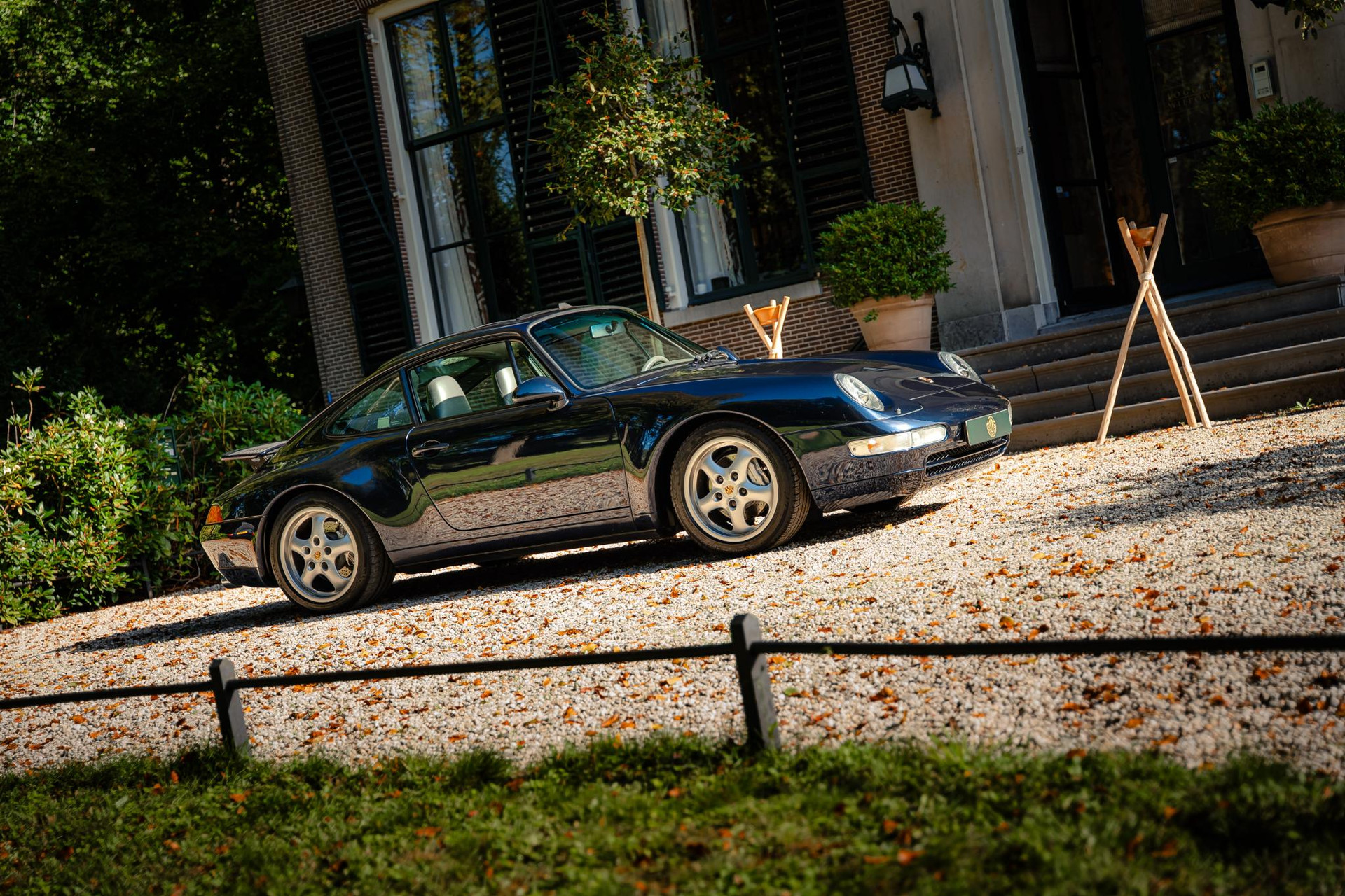 Porsche 911 3.6 Carrera 4 Coupé 1995 Nachtblau Metallic 26