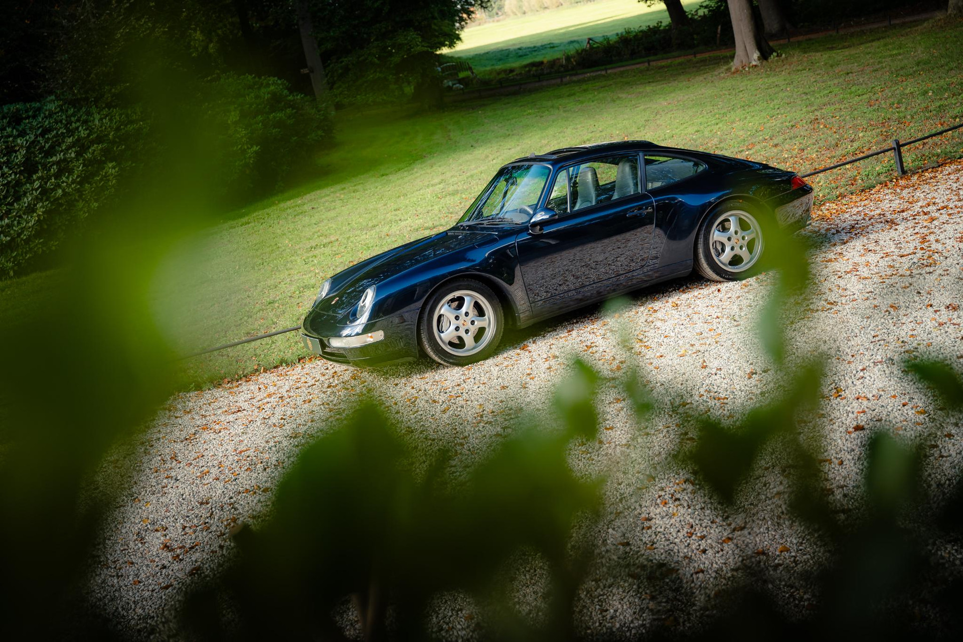 Porsche 911 3.6 Carrera 4 Coupé 1995 Nachtblau Metallic 29