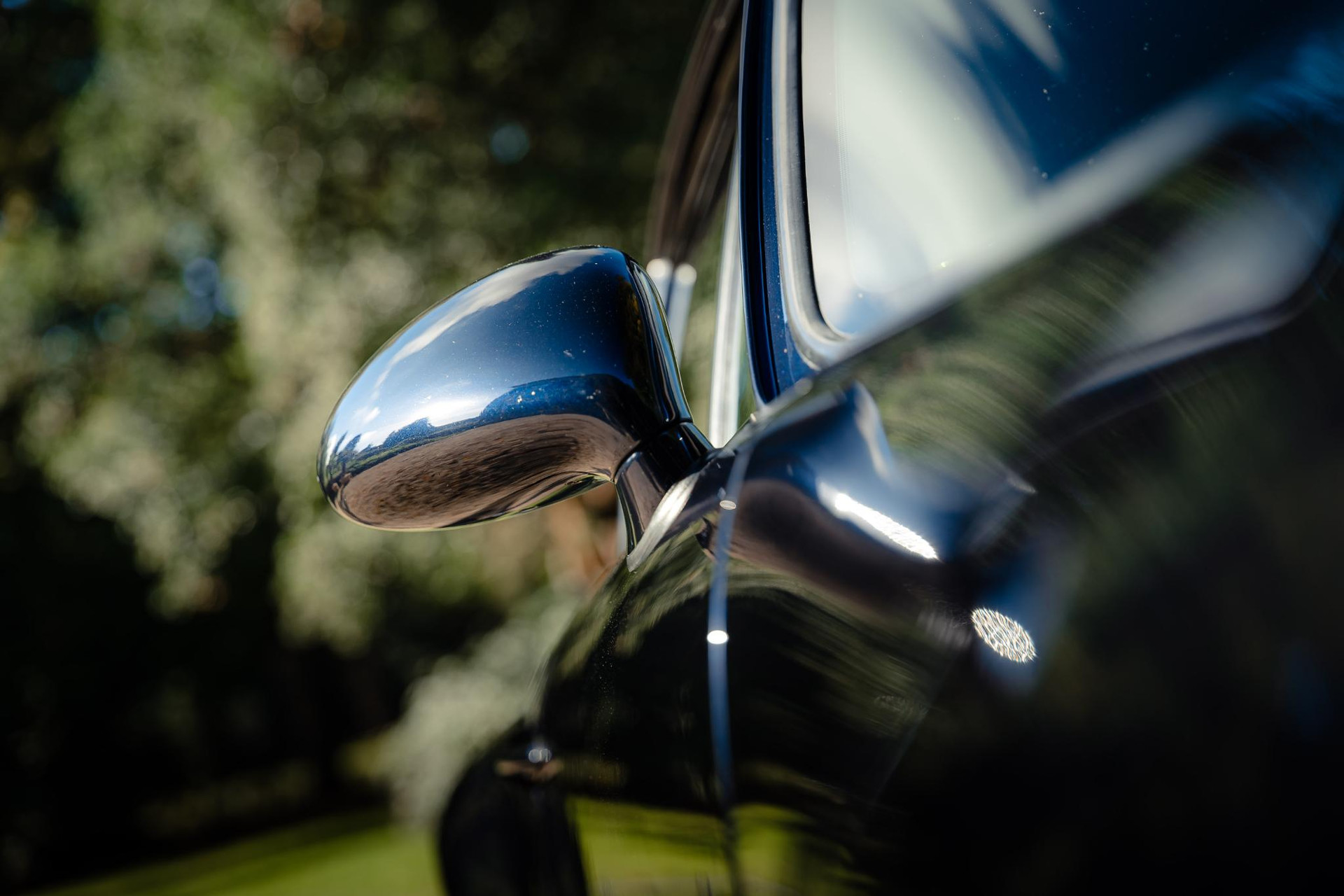 Porsche 911 3.6 Carrera 4 Coupé 1995 Nachtblau Metallic 34