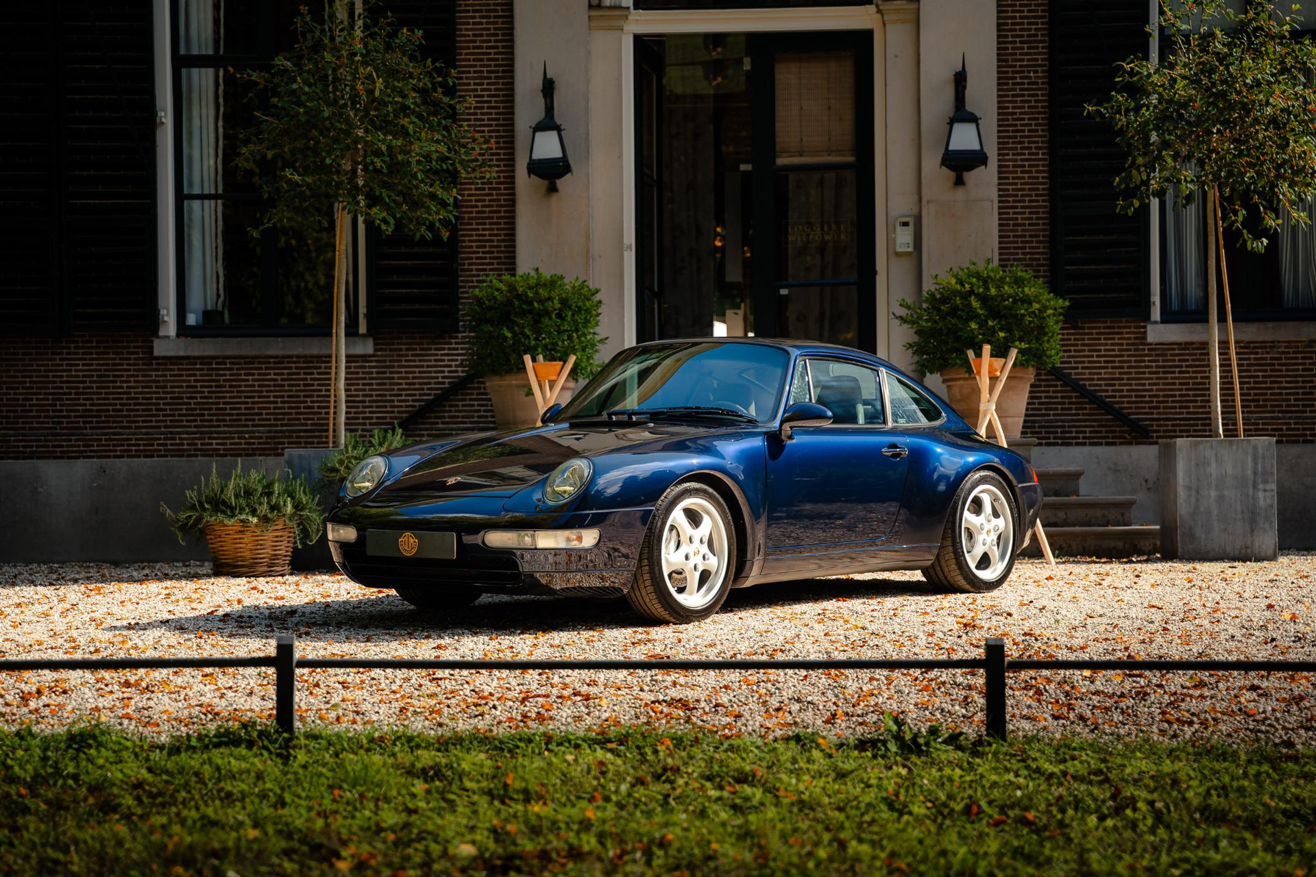 Porsche 911 3.6 Carrera 4 Coupé 1995 Nachtblau Metallic 1